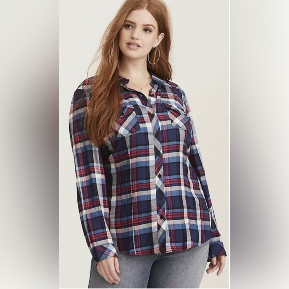 TORRID MULTI-COLOR PLAID TWILL CAMP SHIRT SIZE 2X PRE-OWNED